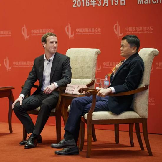 扎克伯格脸书上和马云的合照